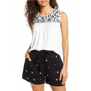 Limone Floral Yoke Sleeveless Top